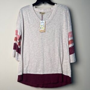 Democracy V-Neck Quarter Sleeve Maroon Pink Cream Stripe Woman’s Shirt Small NWT